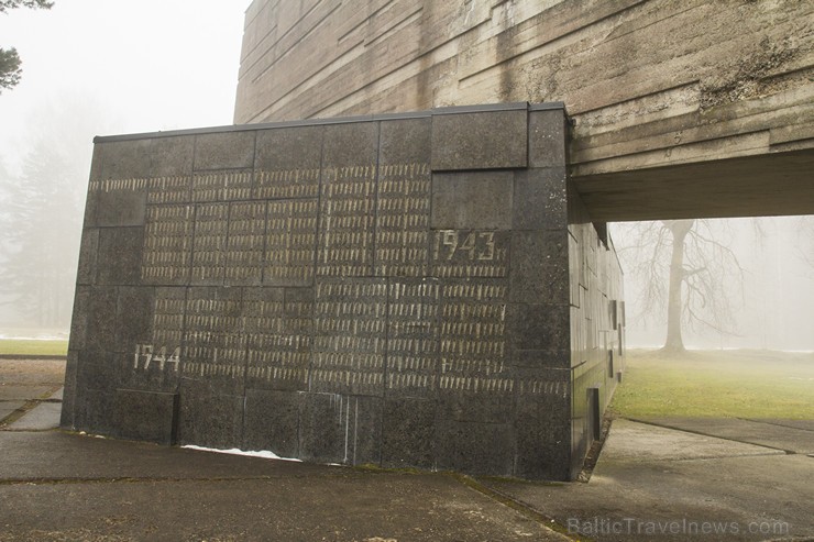Salaspils Memoriālais ansamblis ir viens no lielākajiem pieminekļu kompleksiem fašisma upuru piemiņai Eiropā Salaspils Memoriālais ansamblis ir viens no lielākajiem pieminekļu kompleksiem fašisma upuru piemiņai Eiropā 143679