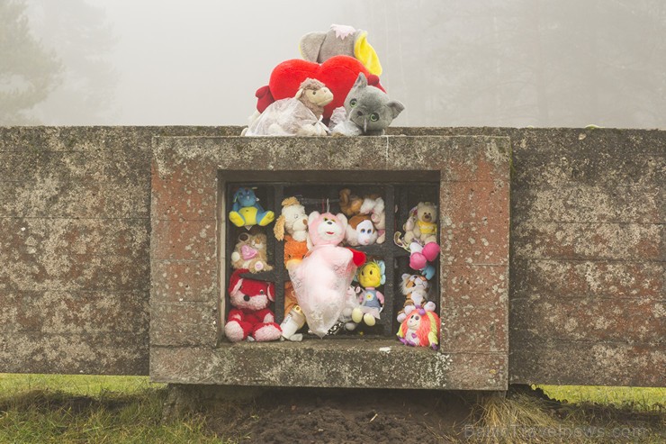 Salaspils Memoriālais ansamblis ir viens no lielākajiem pieminekļu kompleksiem fašisma upuru piemiņai Eiropā Salaspils Memoriālais ansamblis ir viens no lielākajiem pieminekļu kompleksiem fašisma upuru piemiņai Eiropā 143682
