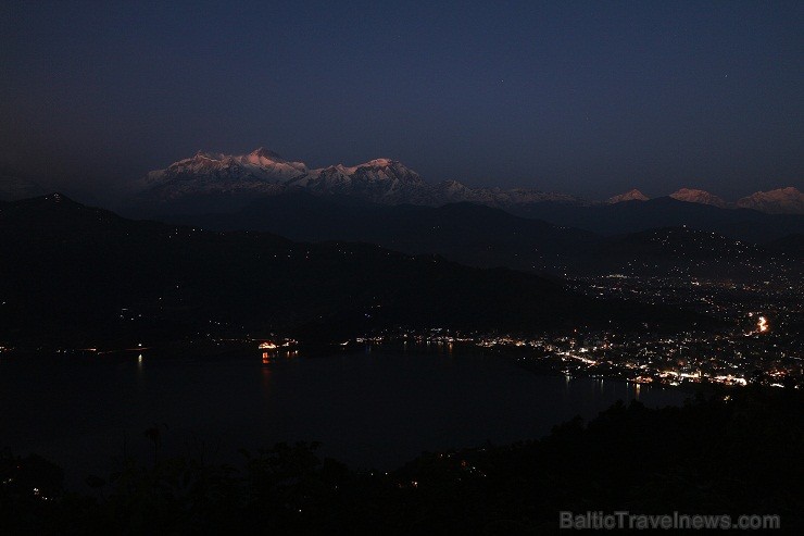 Naksnīgā Pokhara un Himalaji. Pokhara, Nepāla. Travelnews.lv pateicas Laumai Kalējai par bildēm no Nepālas - www.Pogotava.blogspot.com 143977