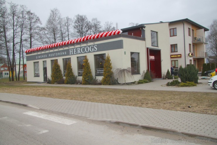 Mārupē (Vītiņu ielā 4) ir atvēries 7.03. 2015 jauns ģimenes restorāns «Hercogs» - www.hercogsm.lv Mārupē (Vītiņu ielā 4) ir atvēries 7.03. 2015 jauns ģimenes restorāns «Hercogs» - www.hercogsm.lv 144545