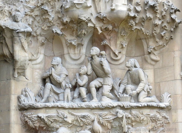 Atklāj, ko slēpj Svētās Ģimenes baznīcas (Sagrada Família) greznas vitrāžas www.sagradafamilia.cat 144991