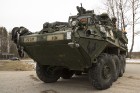 Iedzīvotājiem liela interese par ASV bruņutehniku