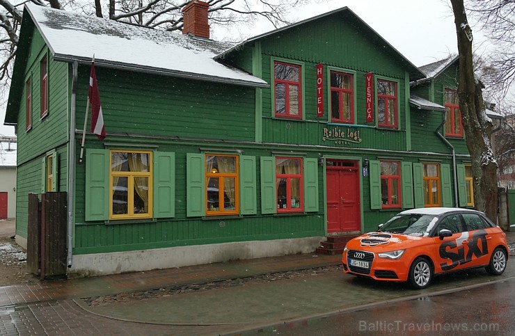 Travelnews.lv redakcija sadarbībā ar autonomu «Sixt» apceļo Kurzemi - Ventspils labākais viesu nams www.RaibieLogi.lv Travelnews.lv redakcija sadarbībā ar autonomu «Sixt» apceļo Kurzemi - Ventspils labākais viesu nams www.RaibieLogi.lv 145798
