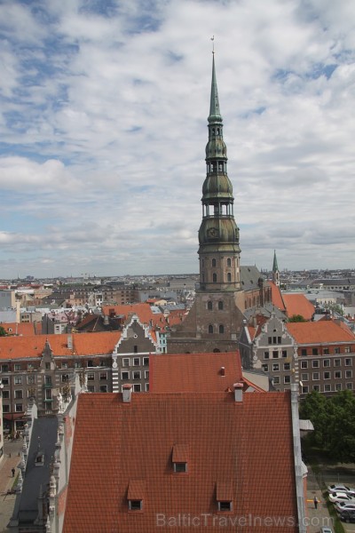Travelnews.lv redakcija ar Rīgas viesnīcas Mercure Hotel Rīga atbalstu 2.06.2015 izbauda debesu restorānu «Dinner in the sky Riga» Travelnews.lv redakcija ar Rīgas viesnīcas Mercure Hotel Rīga atbalstu 2.06.2015 izbauda debesu restorānu «Dinner in the sky Riga» 150685