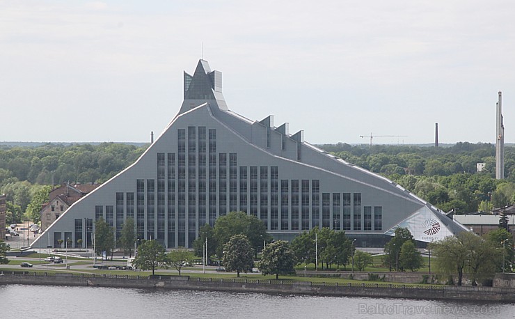 Travelnews.lv redakcija ar Rīgas viesnīcas Mercure Hotel Rīga atbalstu 2.06.2015 izbauda debesu restorānu «Dinner in the sky Riga» Travelnews.lv redakcija ar Rīgas viesnīcas Mercure Hotel Rīga atbalstu 2.06.2015 izbauda debesu restorānu «Dinner in the sky Riga» 150703
