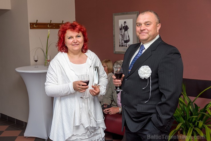 Rēzeknes restorāns  «ROZALIJA» ar šiku atklāj vasaras sezonu 150902