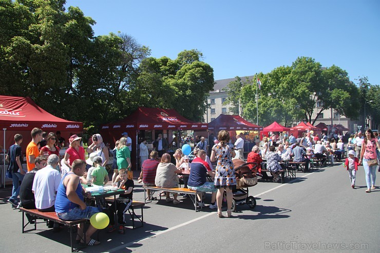 Daugavpils (www.visitdaugavpils.lv) ar vērienīgiem un saulainiem svētkiem svin 740. gadu pilsētas jubileju Daugavpils (www.visitdaugavpils.lv) ar vērienīgiem un saulainiem svētkiem svin 740. gadu pilsētas jubileju 150999