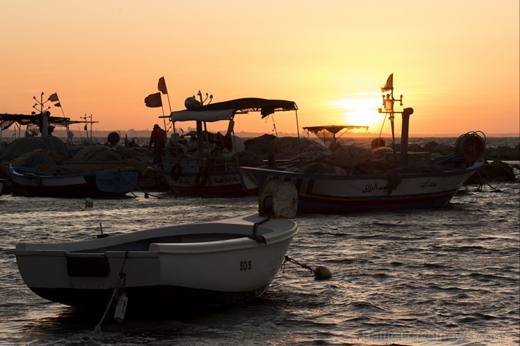 Travelnews.lv redakcija sadarbībā ar starptautisko tūroperatoru Novatours vēro burvīgu saulrietu Tunisijas pilsētas Monastir pievārtē Travelnews.lv redakcija sadarbībā ar starptautisko tūroperatoru Novatours vēro burvīgu saulrietu Tunisijas pilsētas Monastir pievārtē 151249
