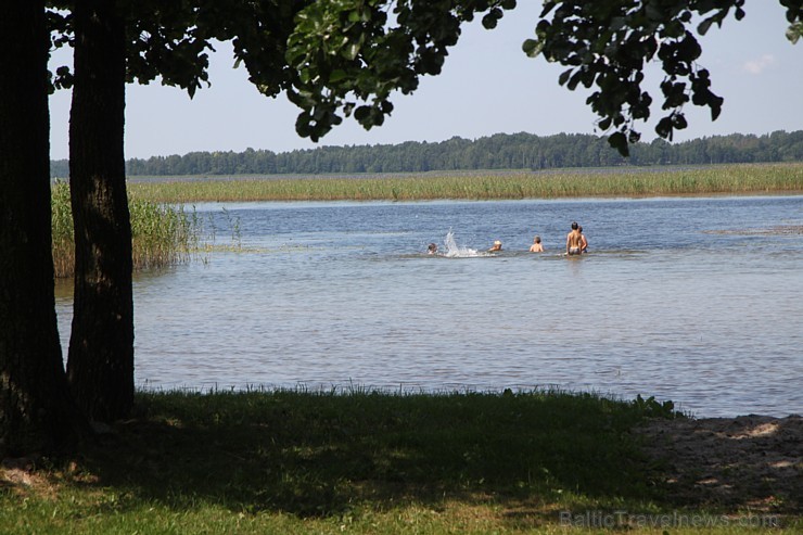 Viens no labākajiem Latgales kempingiem «Siveri», kas atrodas Krāslavas novadā, gaida pasaules tūristus ciemos. Telefons: +371 29278599 Viens no labākajiem Latgales kempingiem «Siveri», kas atrodas Krāslavas novadā, gaida pasaules tūristus ciemos. Telefons: +371 29278599 153075