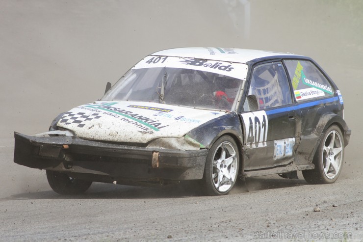 Ar spraigām cīņām sporta kompleksā 333 skatītājus priecē NEZ rallijkrosa čempionāts 155963