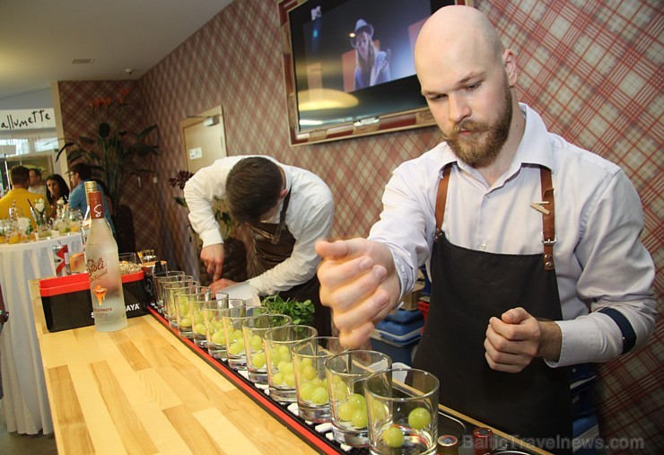 Latvijas viesnīcu tīkls «Wellton Hotel Group» 7.08.2015 oficiāli atklāj jaunu viesnīcu Rīgā - «Wellton Hotel Rīga» Latvijas viesnīcu tīkls «Wellton Hotel Group» 7.08.2015 oficiāli atklāj jaunu viesnīcu Rīgā - «Wellton Hotel Rīga» 157840
