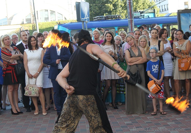 Latvijas viesnīcu tīkls «Wellton Hotel Group» 7.08.2015 oficiāli atklāj jaunu viesnīcu Rīgā - «Wellton Hotel Rīga» Latvijas viesnīcu tīkls «Wellton Hotel Group» 7.08.2015 oficiāli atklāj jaunu viesnīcu Rīgā - «Wellton Hotel Rīga» 157865