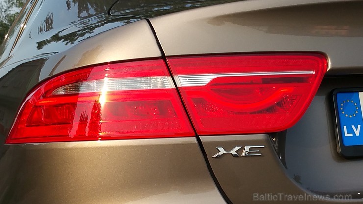 Travelnews.lv redakcija ceļo ar jauno Jaguar XE uz Vidzemi un Latgali, lai izbaudītu britu automobiļa šarmu Latvijas ceļos Travelnews.lv redakcija ceļo ar jauno Jaguar XE uz Vidzemi un Latgali, lai izbaudītu britu automobiļa šarmu Latvijas ceļos 158489