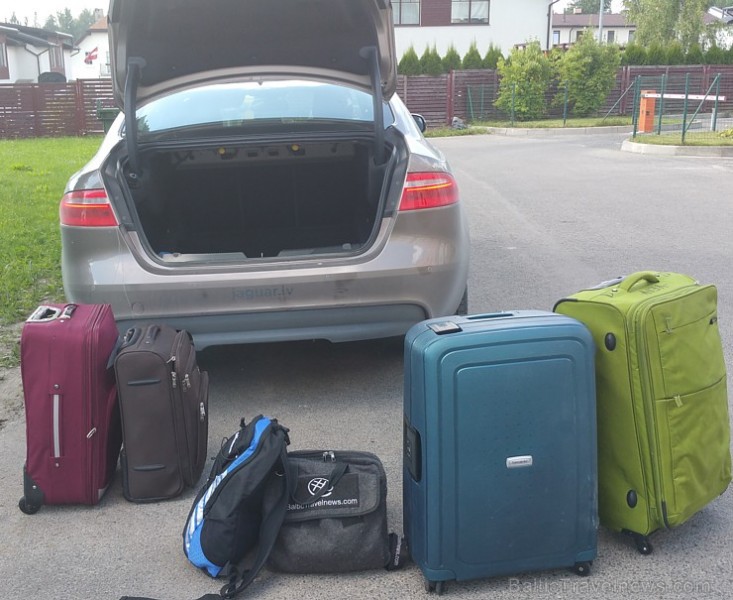 Travelnews.lv redakcija ceļo ar jauno Jaguar XE uz Vidzemi un Latgali, lai izbaudītu britu automobiļa šarmu Latvijas ceļos Travelnews.lv redakcija ceļo ar jauno Jaguar XE uz Vidzemi un Latgali, lai izbaudītu britu automobiļa šarmu Latvijas ceļos 158493
