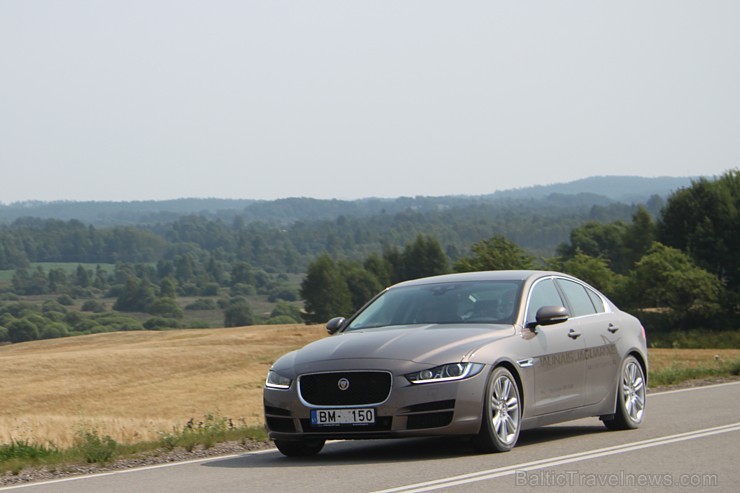Travelnews.lv redakcija ceļo ar jauno Jaguar XE uz Vidzemi un Latgali, lai izbaudītu britu automobiļa šarmu Latvijas ceļos Travelnews.lv redakcija ceļo ar jauno Jaguar XE uz Vidzemi un Latgali, lai izbaudītu britu automobiļa šarmu Latvijas ceļos 158524