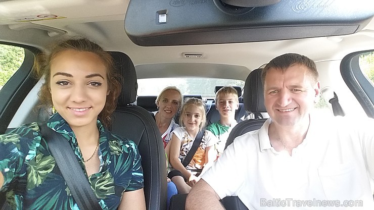 Travelnews.lv redakcija ceļo ar jauno Jaguar XE uz Vidzemi un Latgali, lai izbaudītu britu automobiļa šarmu Latvijas ceļos Travelnews.lv redakcija ceļo ar jauno Jaguar XE uz Vidzemi un Latgali, lai izbaudītu britu automobiļa šarmu Latvijas ceļos 158534