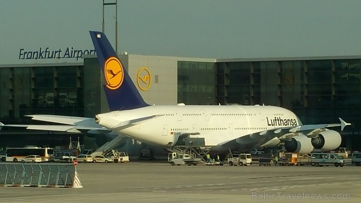 Travelnews.lv redakcija ar Vācijas lidsabiedrības Lufthansa lidmašīnu lido maršrutā Rīga - Frankfurte - Budapešta Travelnews.lv redakcija ar Vācijas lidsabiedrības Lufthansa lidmašīnu lido maršrutā Rīga - Frankfurte - Budapešta 158960