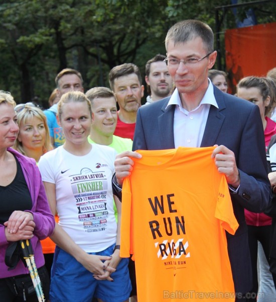 «Nike Riga Run» treniņi pulcē Mežaparkā simtiem sportisku ļaužu, jo 13.09.2015 (svētdien) entuziasti un profesionāļi sacentīsies lielākajā rudens sta «Nike Riga Run» treniņi pulcē Mežaparkā simtiem sportisku ļaužu, jo 13.09.2015 (svētdien) entuziasti un profesionāļi sacentīsies lielākajā rudens sta 159845