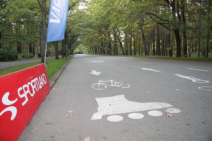 «Nike Riga Run» treniņi pulcē Mežaparkā simtiem sportisku ļaužu, jo 13.09.2015 (svētdien) entuziasti un profesionāļi sacentīsies lielākajā rudens sta «Nike Riga Run» treniņi pulcē Mežaparkā simtiem sportisku ļaužu, jo 13.09.2015 (svētdien) entuziasti un profesionāļi sacentīsies lielākajā rudens sta 159851
