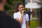Golfa kluba «Viesturi» atvērto durvju dienas dalībnieki ar entuziasmu apgūst golfu