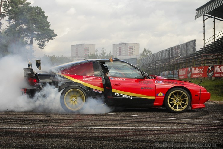 Ziemeļeiropas drifta čempionāta noslēgumā vairāk nekā 40 PRO drifteri piekūpina Biķernieku trasi Ziemeļeiropas drifta čempionāta noslēgumā vairāk nekā 40 PRO drifteri piekūpina Biķernieku trasi 161150
