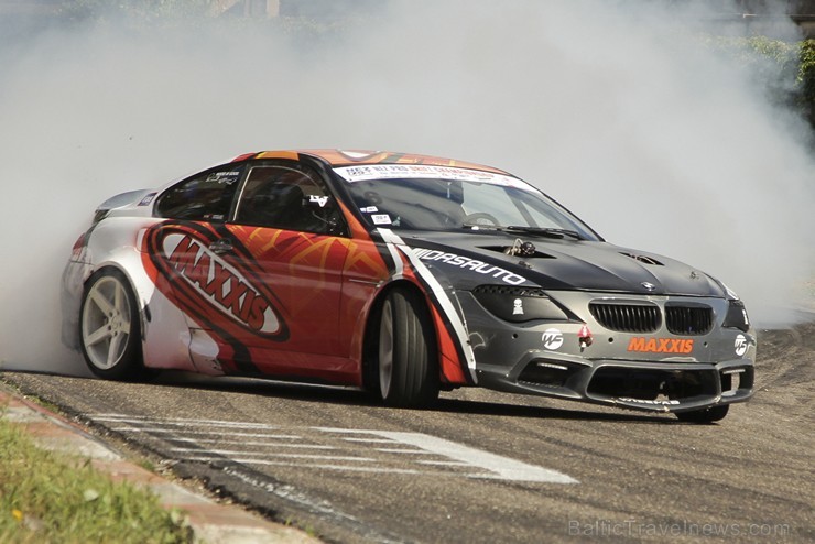 Ziemeļeiropas drifta čempionāta noslēgumā vairāk nekā 40 PRO drifteri piekūpina Biķernieku trasi Ziemeļeiropas drifta čempionāta noslēgumā vairāk nekā 40 PRO drifteri piekūpina Biķernieku trasi 161168