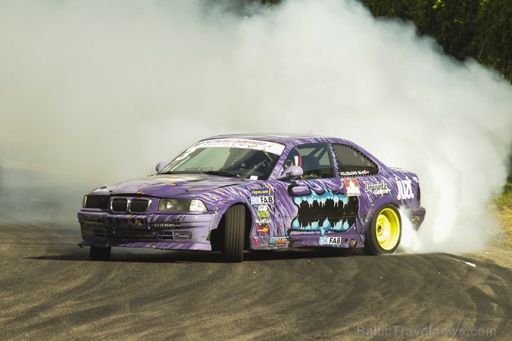 Ziemeļeiropas drifta čempionāta noslēgumā vairāk nekā 40 PRO drifteri piekūpina Biķernieku trasi Ziemeļeiropas drifta čempionāta noslēgumā vairāk nekā 40 PRO drifteri piekūpina Biķernieku trasi 161170