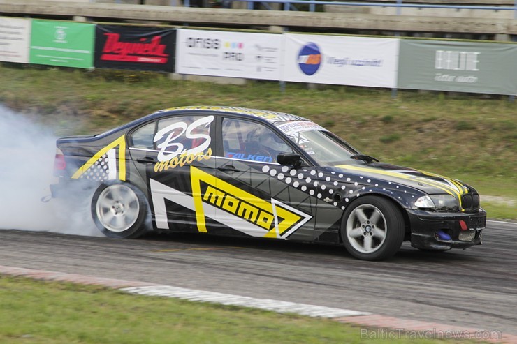 Ziemeļeiropas drifta čempionāta noslēgumā vairāk nekā 40 PRO drifteri piekūpina Biķernieku trasi Ziemeļeiropas drifta čempionāta noslēgumā vairāk nekā 40 PRO drifteri piekūpina Biķernieku trasi 161178