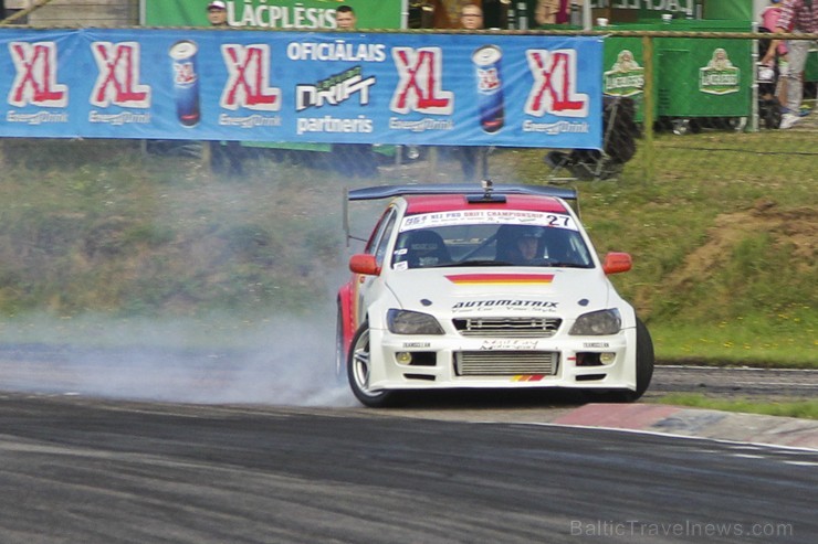 Ziemeļeiropas drifta čempionāta noslēgumā vairāk nekā 40 PRO drifteri piekūpina Biķernieku trasi Ziemeļeiropas drifta čempionāta noslēgumā vairāk nekā 40 PRO drifteri piekūpina Biķernieku trasi 161182