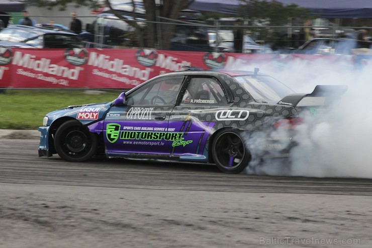 Ziemeļeiropas drifta čempionāta noslēgumā vairāk nekā 40 PRO drifteri piekūpina Biķernieku trasi Ziemeļeiropas drifta čempionāta noslēgumā vairāk nekā 40 PRO drifteri piekūpina Biķernieku trasi 161188