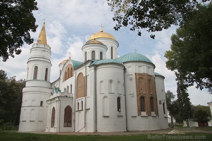 Spasa-Preobraženskas katedrāle Čerņigovā (Kijevas Krievzeme, 11.g.s.) ir viena no vecākajām celtnēm Ukrainā. Vairāk informācijas - www.chernigiv-rada. Spasa-Preobraženskas katedrāle Čerņigovā (Kijevas Krievzeme, 11.g.s.) ir viena no vecākajām celtnēm Ukrainā. Vairāk informācijas - www.chernigiv-rada. 161261