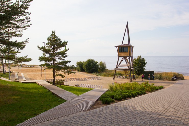 Jūras parks Saulkrastos kļuvis par iedzīvotāju un pilsētas viesu iecienītu atpūtas un dažādu pasākumu norises vietu dažādos gadalaikos Jūras parks Saulkrastos kļuvis par iedzīvotāju un pilsētas viesu iecienītu atpūtas un dažādu pasākumu norises vietu dažādos gadalaikos 161329