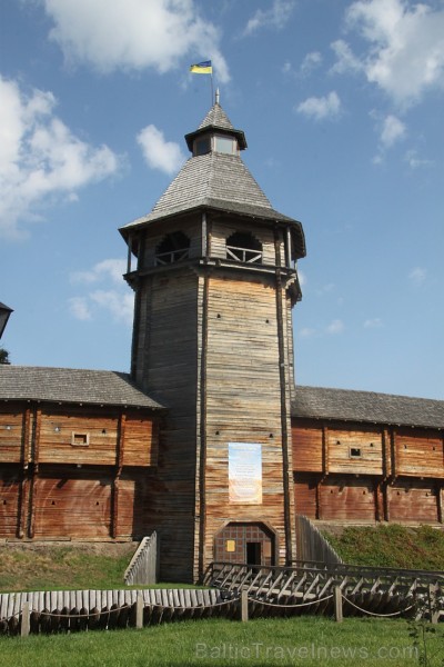 1708. gadā, kad Ziemeļu kara laikā zviedru pusē pārgāja hetmanis Ivans Mazepa, Pēteris I pavēlēja iznīcināt Baturinas pilsētu, nogalinot vairākus tūks 1708. gadā, kad Ziemeļu kara laikā zviedru pusē pārgāja hetmanis Ivans Mazepa, Pēteris I pavēlēja iznīcināt Baturinas pilsētu, nogalinot vairākus tūks 161375