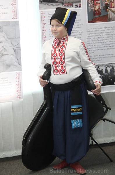 Latvijas Republikas goda konsulāts Čerņigovas apgabalā. Vairāk informācijas - www.chernigiv-rada.gov.ua Latvijas Republikas goda konsulāts Čerņigovas apgabalā. Vairāk informācijas - www.chernigiv-rada.gov.ua 161587