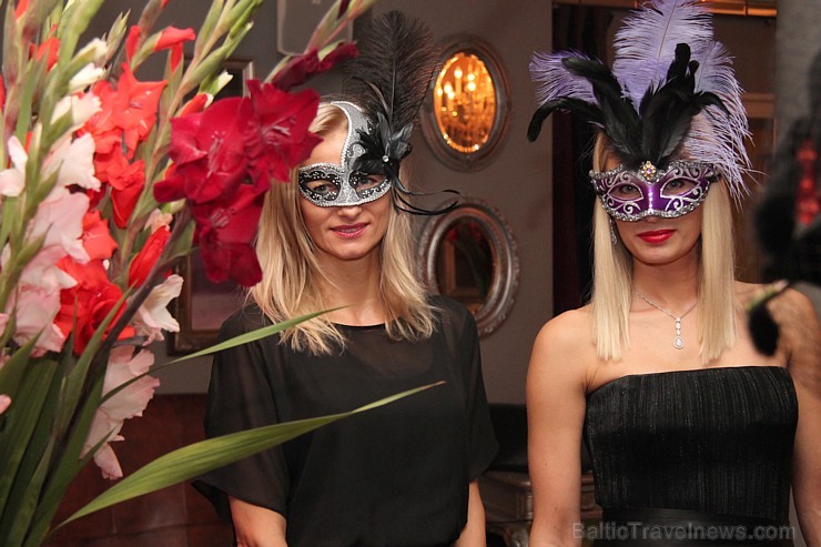 Labdalības pasākums «Martas balle 2015» otro reizi (25.09.2015) pulcējas «Grand Palace Hotel Rīga». Šoreiz ziedo Rīgas Austrumu klīniskās universitāte Labdalības pasākums «Martas balle 2015» otro reizi (25.09.2015) pulcējas «Grand Palace Hotel Rīga». Šoreiz ziedo Rīgas Austrumu klīniskās universitāte 161637