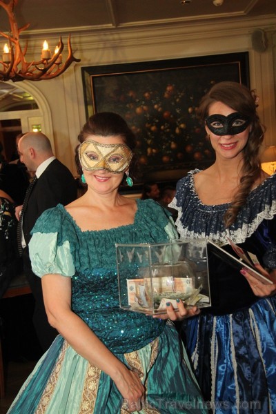 Labdalības pasākums «Martas balle 2015» otro reizi (25.09.2015) pulcējas «Grand Palace Hotel Rīga». Šoreiz ziedo Rīgas Austrumu klīniskās universitāte Labdalības pasākums «Martas balle 2015» otro reizi (25.09.2015) pulcējas «Grand Palace Hotel Rīga». Šoreiz ziedo Rīgas Austrumu klīniskās universitāte 161642