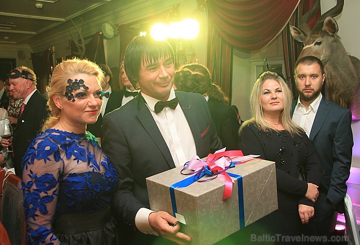 Labdalības pasākums «Martas balle 2015» otro reizi (25.09.2015) pulcējas «Grand Palace Hotel Rīga». Šoreiz ziedo Rīgas Austrumu klīniskās universitāte Labdalības pasākums «Martas balle 2015» otro reizi (25.09.2015) pulcējas «Grand Palace Hotel Rīga». Šoreiz ziedo Rīgas Austrumu klīniskās universitāte 161653