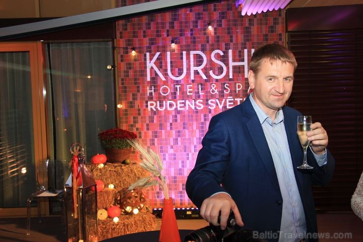 Ar brīnišķīgu mūziku un atmosfēru «KURSHI HOTEL & SPA» svin rudens svētkus 161766