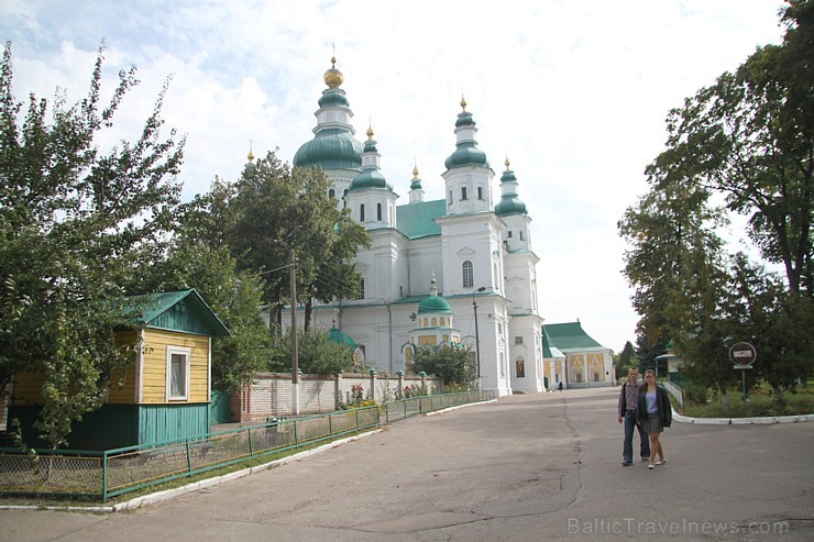 Travelnews.lv ciemojas Čerņigovas Troicas Iļjinas klosterī. Vairāk informācijas - www.chernihivtourist.com.ua Travelnews.lv ciemojas Čerņigovas Troicas Iļjinas klosterī. Vairāk informācijas - www.chernihivtourist.com.ua 161956