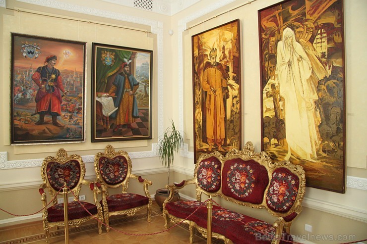Travelnews.lv apmeklē Razumovska pili Baturinā. Vairāk informācijas - www.baturin-capital.gov.ua Travelnews.lv apmeklē Razumovska pili Baturinā. Vairāk informācijas - www.baturin-capital.gov.ua 162084