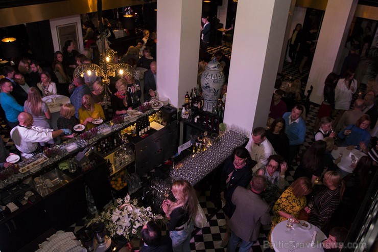 Ar smalkām svinībām Rīgā atklāts franču restorāns «Grande Brasserie Riga» 162245