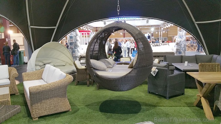 Ķīpsalas izstādes «Baltic Furniture 2015» un «Design Isle 2015» piesaista publiku. Vairāk informācijas - www.Bt1.lv Ķīpsalas izstādes «Baltic Furniture 2015» un «Design Isle 2015» piesaista publiku. Vairāk informācijas - www.Bt1.lv 162328