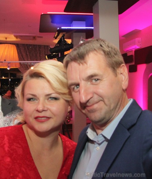Daugavpils lielākās viesnīcas «Park Hotel Latgola» vadītāja Ruta Priede un BalticTravelnews.com direktors Ivars Mackevičs Daugavpils lielākās viesnīcas «Park Hotel Latgola» vadītāja Ruta Priede un BalticTravelnews.com direktors Ivars Mackevičs 162432
