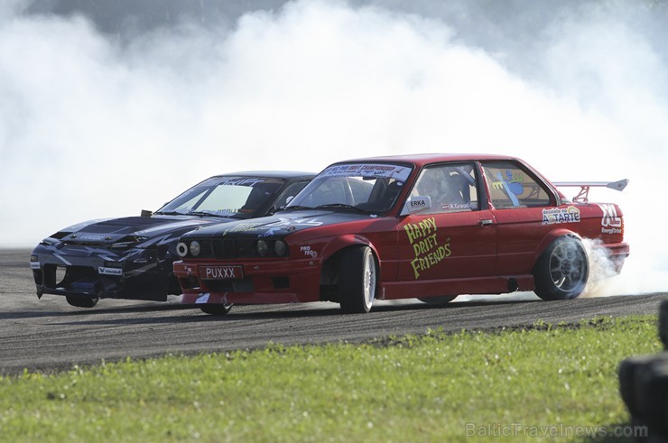 Ar aizraujošām cīņām noslēdzas Latvijas drifta sezona 162582