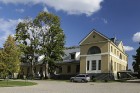 Skrundas muiža ir viena no skaistākajām Latvijas muižām