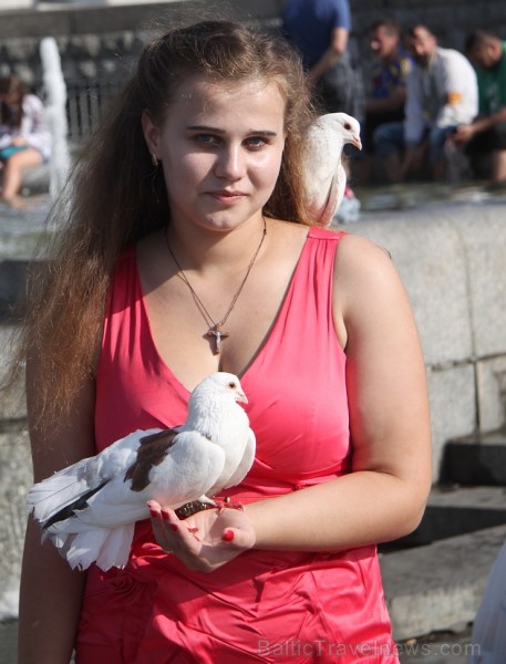 Kijeva akcentē nacionālo identitāti un ir draudzīga tūristiem. Vairāk informācijas - www.kyivcity.travel Kijeva akcentē nacionālo identitāti un ir draudzīga tūristiem. Vairāk informācijas - www.kyivcity.travel 162881