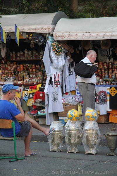 Kijeva akcentē nacionālo identitāti un ir draudzīga tūristiem. Vairāk informācijas - www.kyivcity.travel Kijeva akcentē nacionālo identitāti un ir draudzīga tūristiem. Vairāk informācijas - www.kyivcity.travel 162896