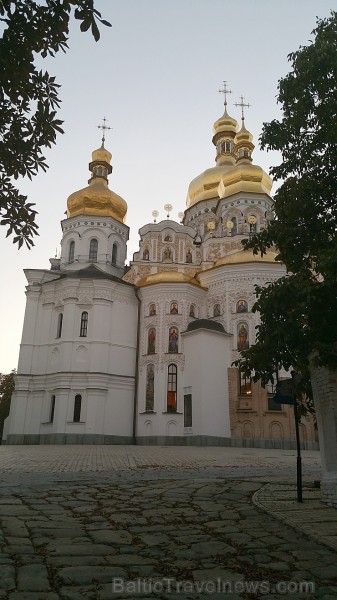 Travelnews.lv apmeklē UNESCO kultūrmantojuma pieminekli - Kijevas Pečoru Lavras katedrāli. Vairāk informācijas - www.kyivcity.travel Travelnews.lv apmeklē UNESCO kultūrmantojuma pieminekli - Kijevas Pečoru Lavras katedrāli. Vairāk informācijas - www.kyivcity.travel 163012
