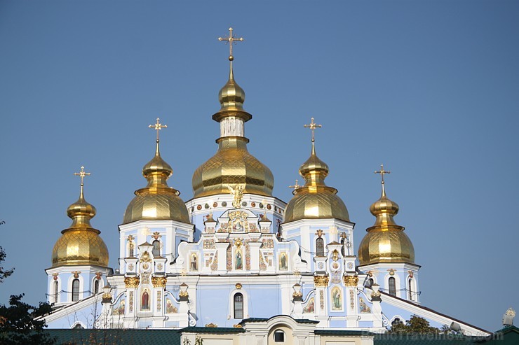 Travelnews.lv apmeklē Mihaila Zeltkupolu katedrāli Kijevā. Vairāk informācijas - www.kyivcity.travel Travelnews.lv apmeklē Mihaila Zeltkupolu katedrāli Kijevā. Vairāk informācijas - www.kyivcity.travel 163034