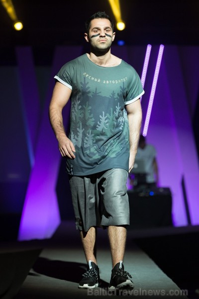 Rīgas modes nedēļa «Riga Fashion Week» kā magnēts pievelk radošu publiku. Foto: Mark Litvyakov/Arkady Gluhih Rīgas modes nedēļa «Riga Fashion Week» kā magnēts pievelk radošu publiku. Foto: Mark Litvyakov/Arkady Gluhih 163934